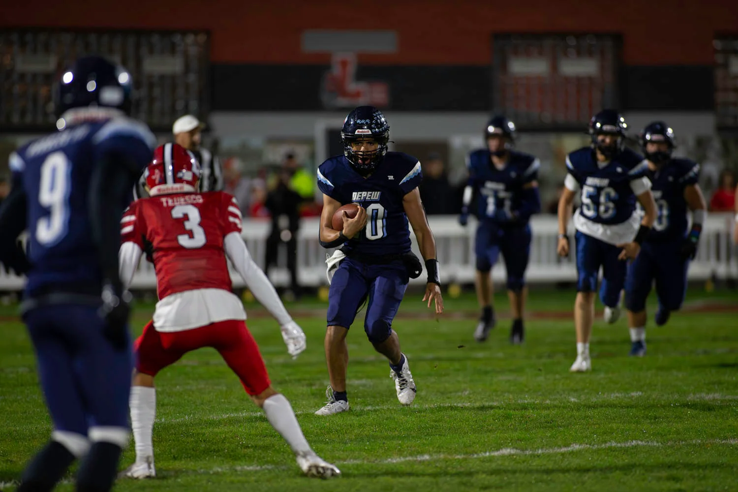 Depew QB looking for space to run