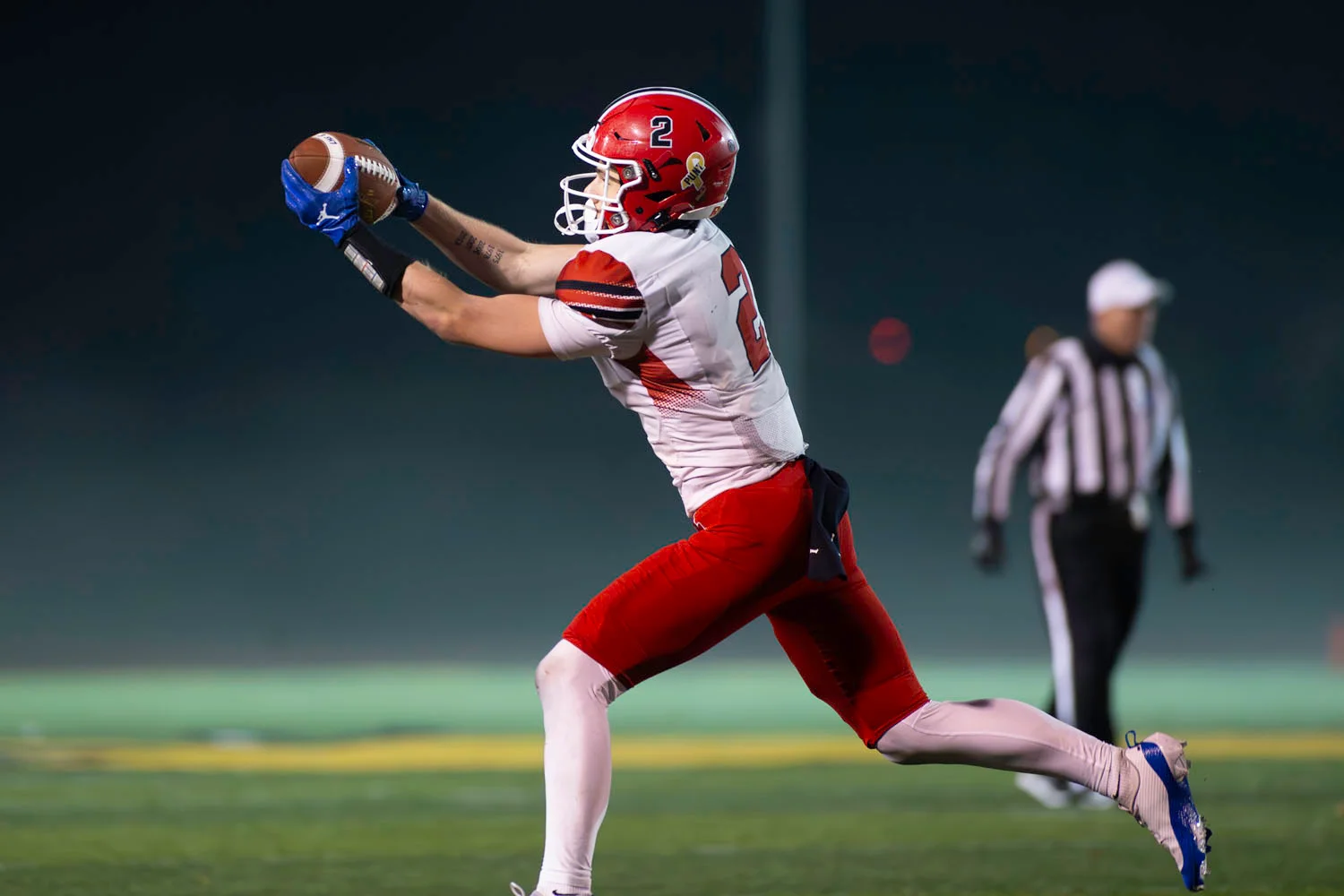 WR making the catch