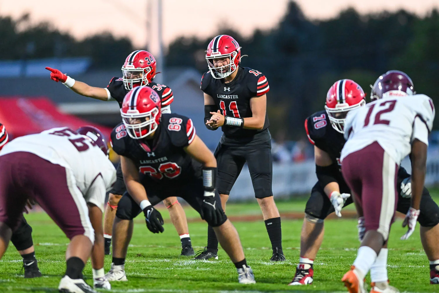 Offense in shotgun formation